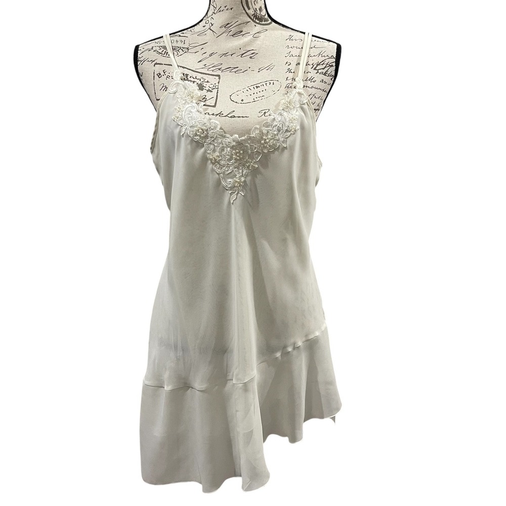 Expressions California Dynasty Nightgown Women L Ivory Lace Pearl Chemise Bridal